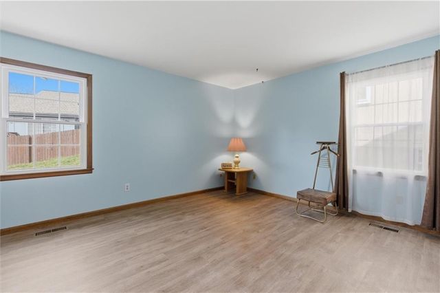 7226 Mastin Street, Merriam, KS 66203