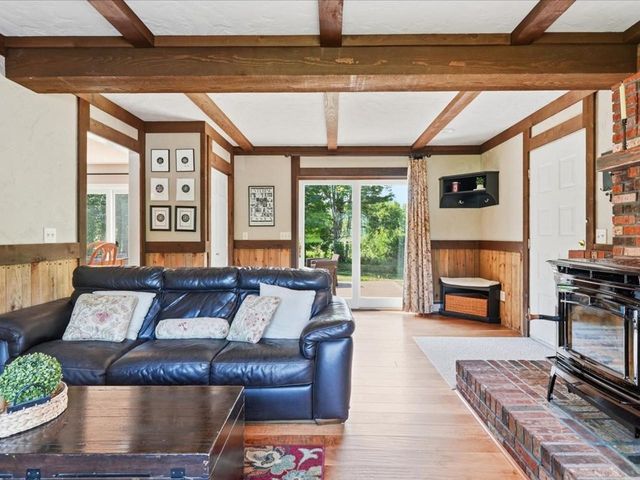 78 Foothills Drive, Jericho, VT 05465