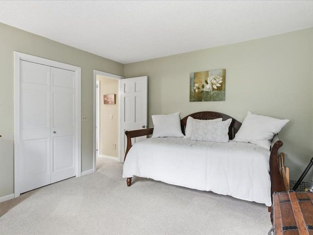 78 Foothills Drive, Jericho, VT 05465