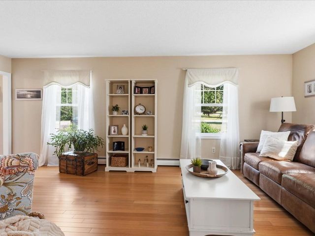78 Foothills Drive, Jericho, VT 05465