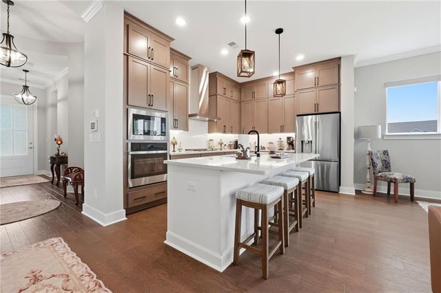 6840 Bungalow Road, Flowery Branch, GA 30542