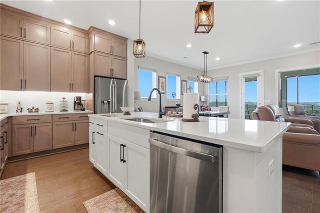 6840 Bungalow Road, Flowery Branch, GA 30542