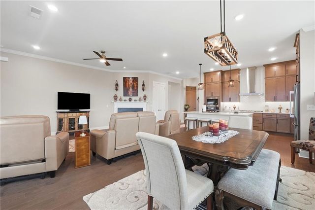 6840 Bungalow Road, Flowery Branch, GA 30542