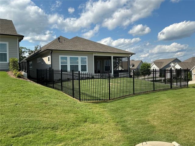 6840 Bungalow Road, Flowery Branch, GA 30542