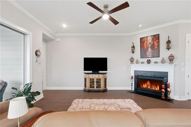 6840 Bungalow Road, Flowery Branch, GA 30542