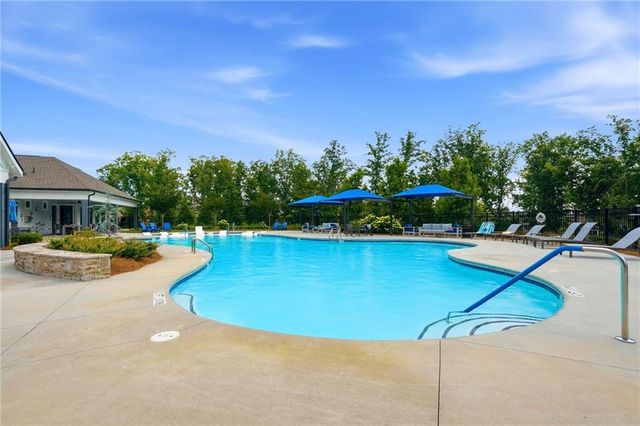 6840 Bungalow Road, Flowery Branch, GA 30542