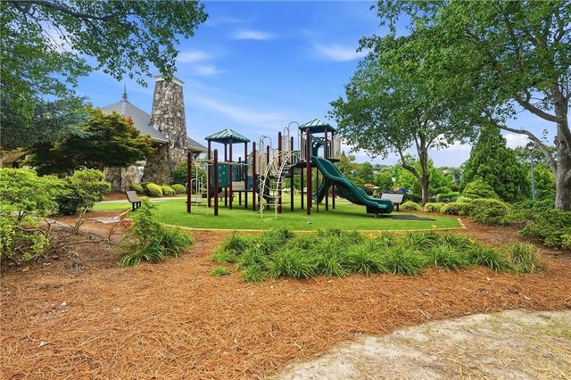 6840 Bungalow Road, Flowery Branch, GA 30542