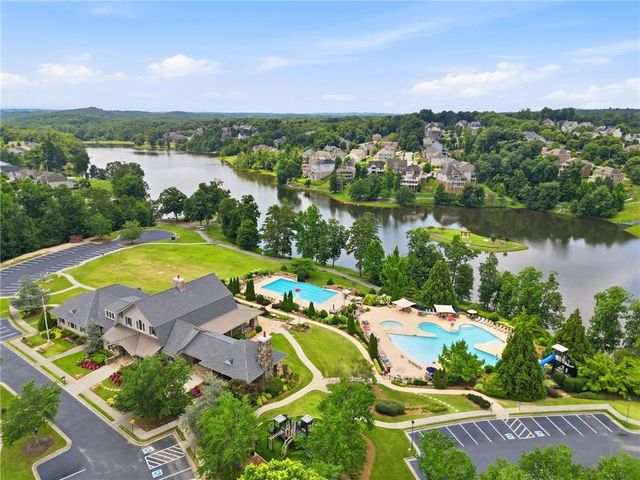 6840 Bungalow Road, Flowery Branch, GA 30542