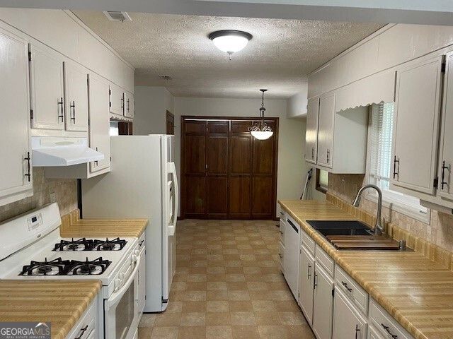 100 Sandown Drive, Peachtree City, GA 30269