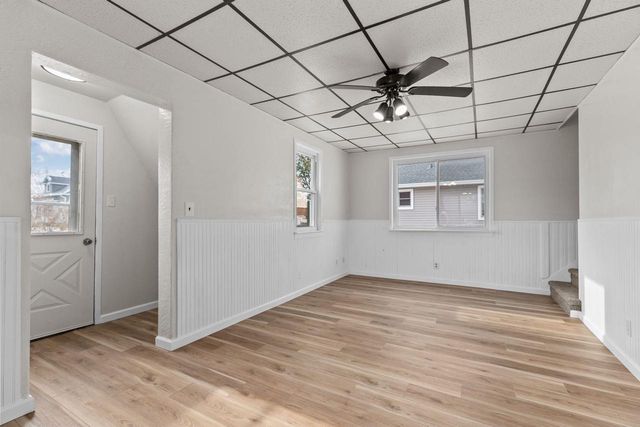 609 W COOK STREET, New London, WI 54961