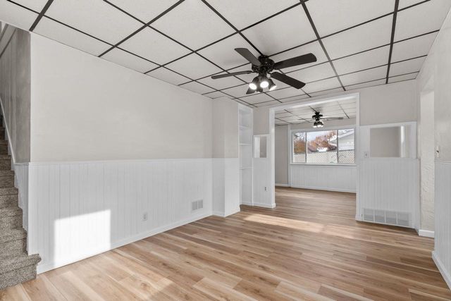 609 W COOK STREET, New London, WI 54961