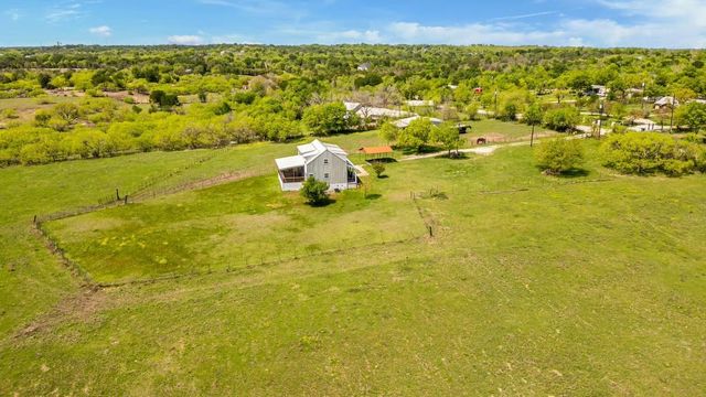 13484 Avis RD, Dale, TX 78616