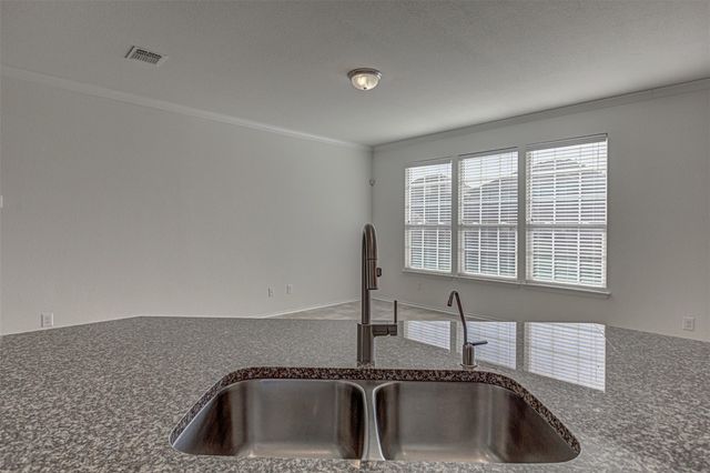 339 Alamosa DR, Georgetown, TX 78626