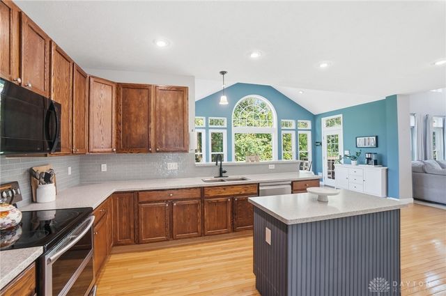 2133 Dunshire Court, Miami Twp, OH 45342