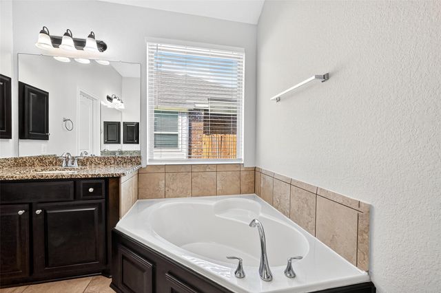 1531 Kent Valley Lane, Rosenberg, TX 77471