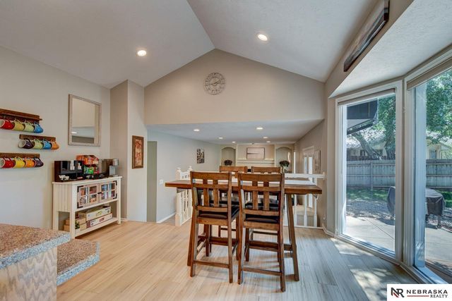13065 Jefferson Circle, Omaha, NE 68137