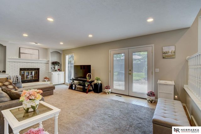 13065 Jefferson Circle, Omaha, NE 68137