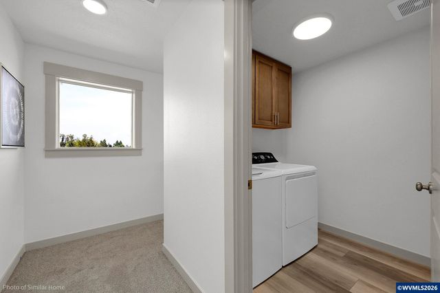 933 SE Blackbird Av, Albany, OR 97322