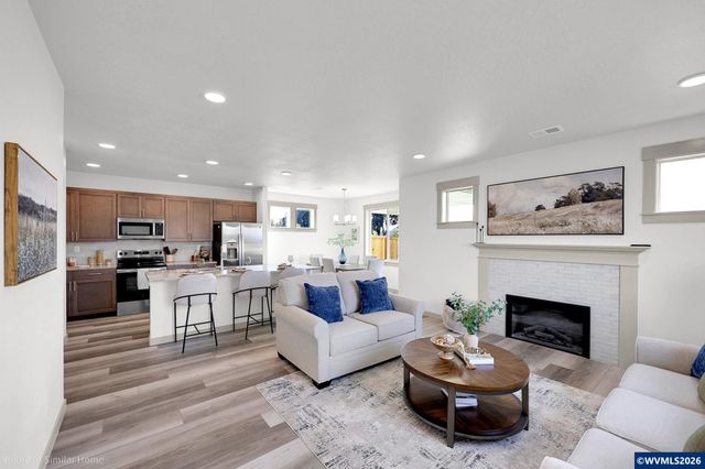 933 SE Blackbird Av, Albany, OR 97322