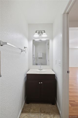 17262 E Kansas Drive, Aurora, CO 80017