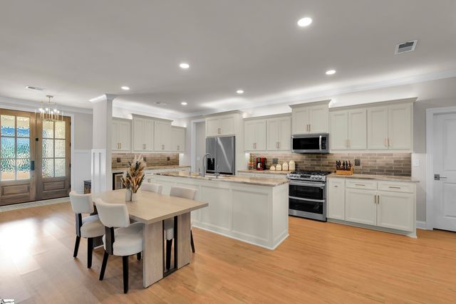 445 World Tour Drive, Inman, SC 29349
