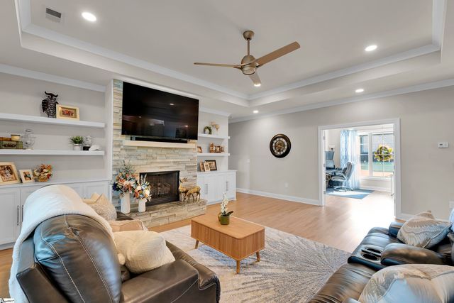 445 World Tour Drive, Inman, SC 29349