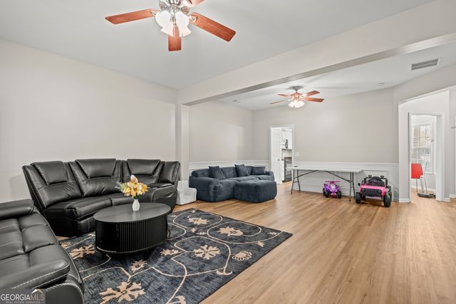 141 Mill Pond Crossing L3, Carrollton, GA 30116