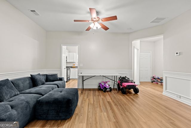 141 Mill Pond Crossing L3, Carrollton, GA 30116