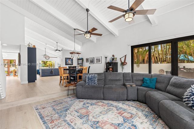 801 Mockingbird Lane, Plantation, FL 33324