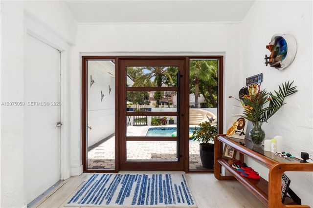 801 Mockingbird Lane, Plantation, FL 33324