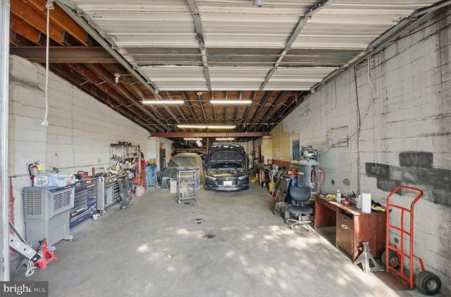 303 S EATON ST, Baltimore, MD 21224