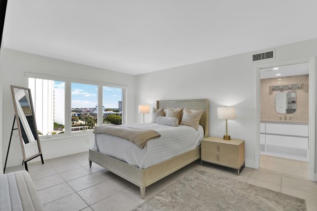 600 S Ocean Boulevard 802, Boca Raton, FL 33432