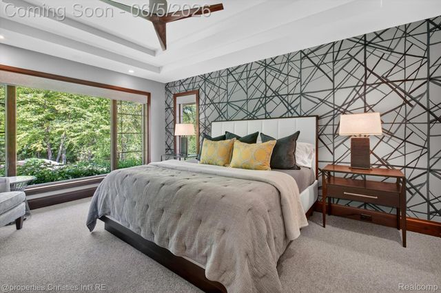 22635 Evergreen Court, Novi, MI 48374