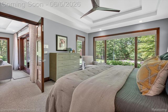 22635 Evergreen Court, Novi, MI 48374