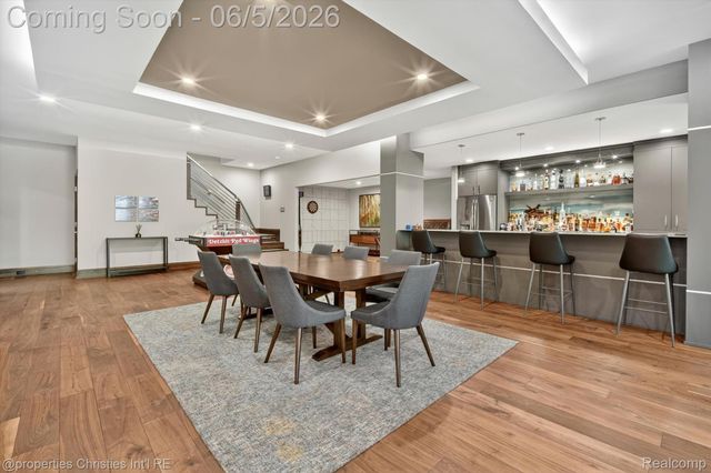 22635 Evergreen Court, Novi, MI 48374