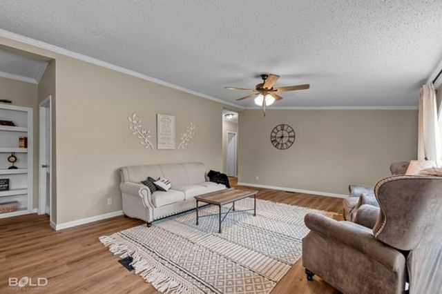 8730 Pinehaven, Keithville, LA 71047