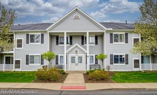 1155 S Lake Drive 57, Novi, MI 48377