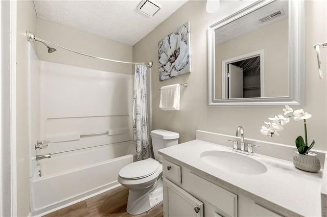 5570 Downs Way, Lithonia, GA 30058