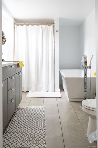 121 Montgomery Street, Newburgh, NY 12550