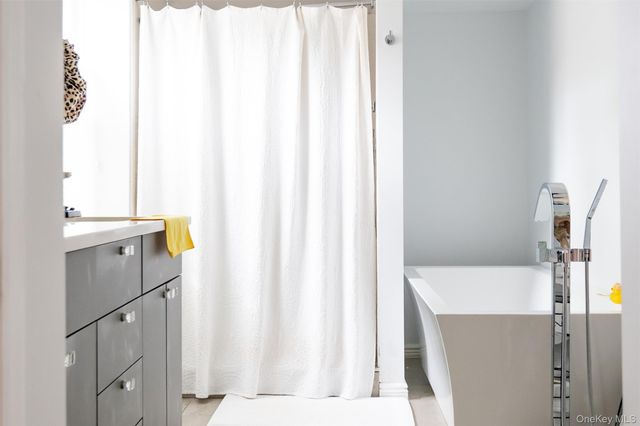 121 Montgomery Street, Newburgh, NY 12550