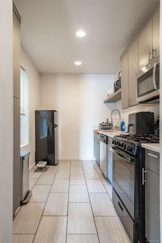 121 Montgomery Street, Newburgh, NY 12550