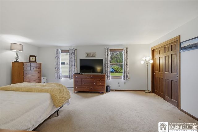 700 Weeks Street, Jamestown, NY 14701