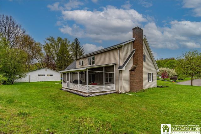 700 Weeks Street, Jamestown, NY 14701