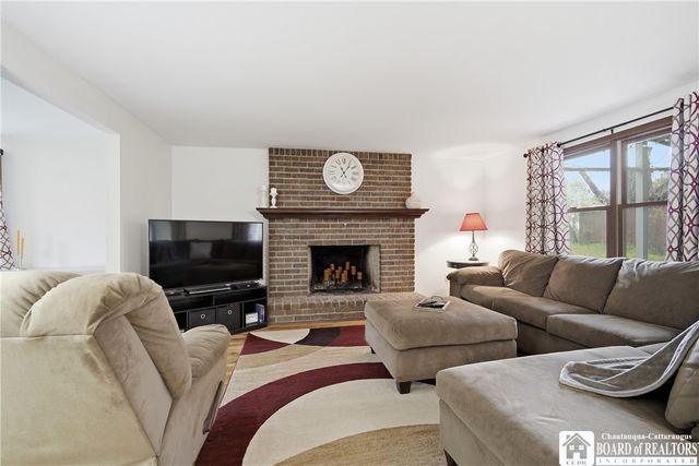 700 Weeks Street, Jamestown, NY 14701