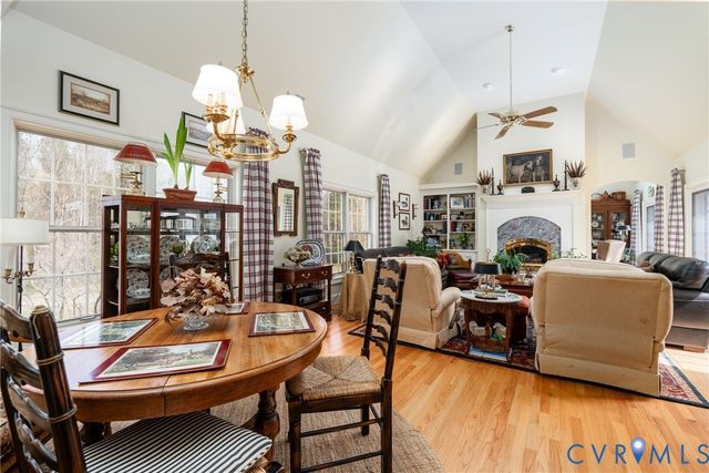 16484 W Crescent Ln, Montpelier, VA 23192