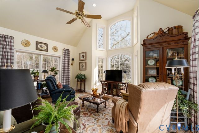 16484 W Crescent Ln, Montpelier, VA 23192