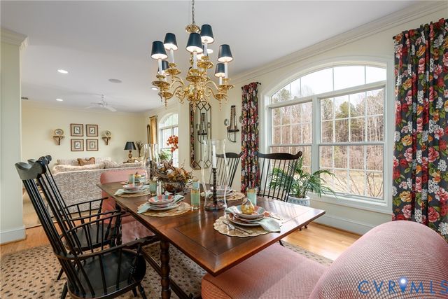 16484 W Crescent Ln, Montpelier, VA 23192