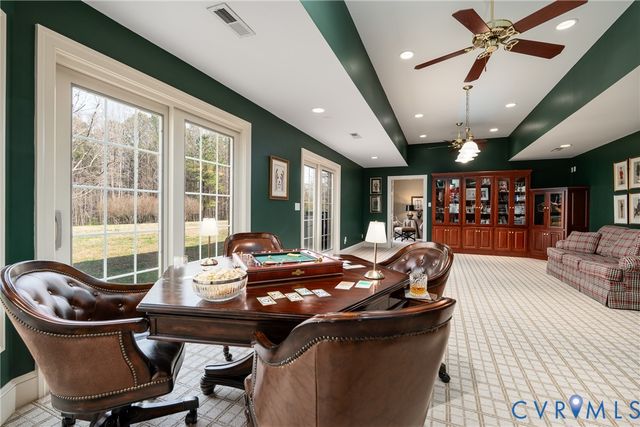 16484 W Crescent Ln, Montpelier, VA 23192