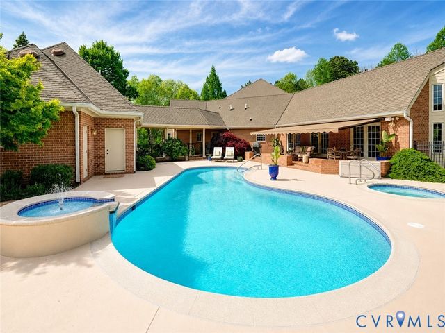 16484 W Crescent Ln, Montpelier, VA 23192