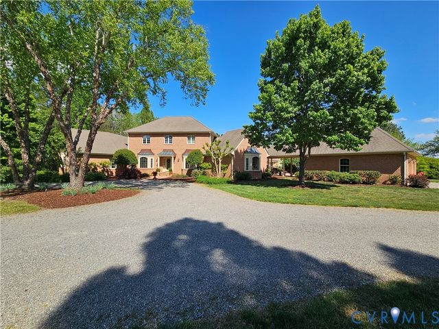 16484 W Crescent Ln, Montpelier, VA 23192